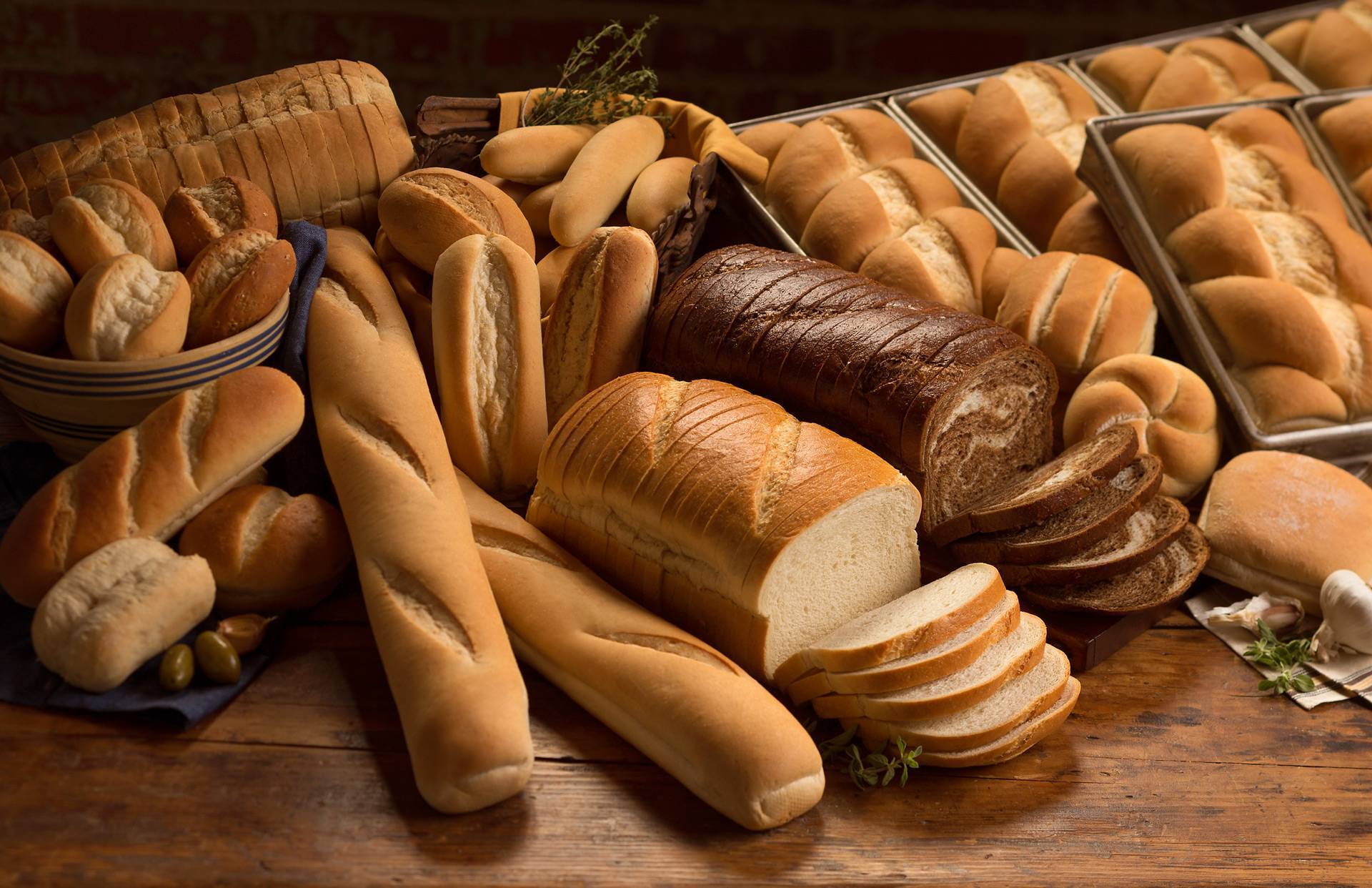 Breads & Bakery